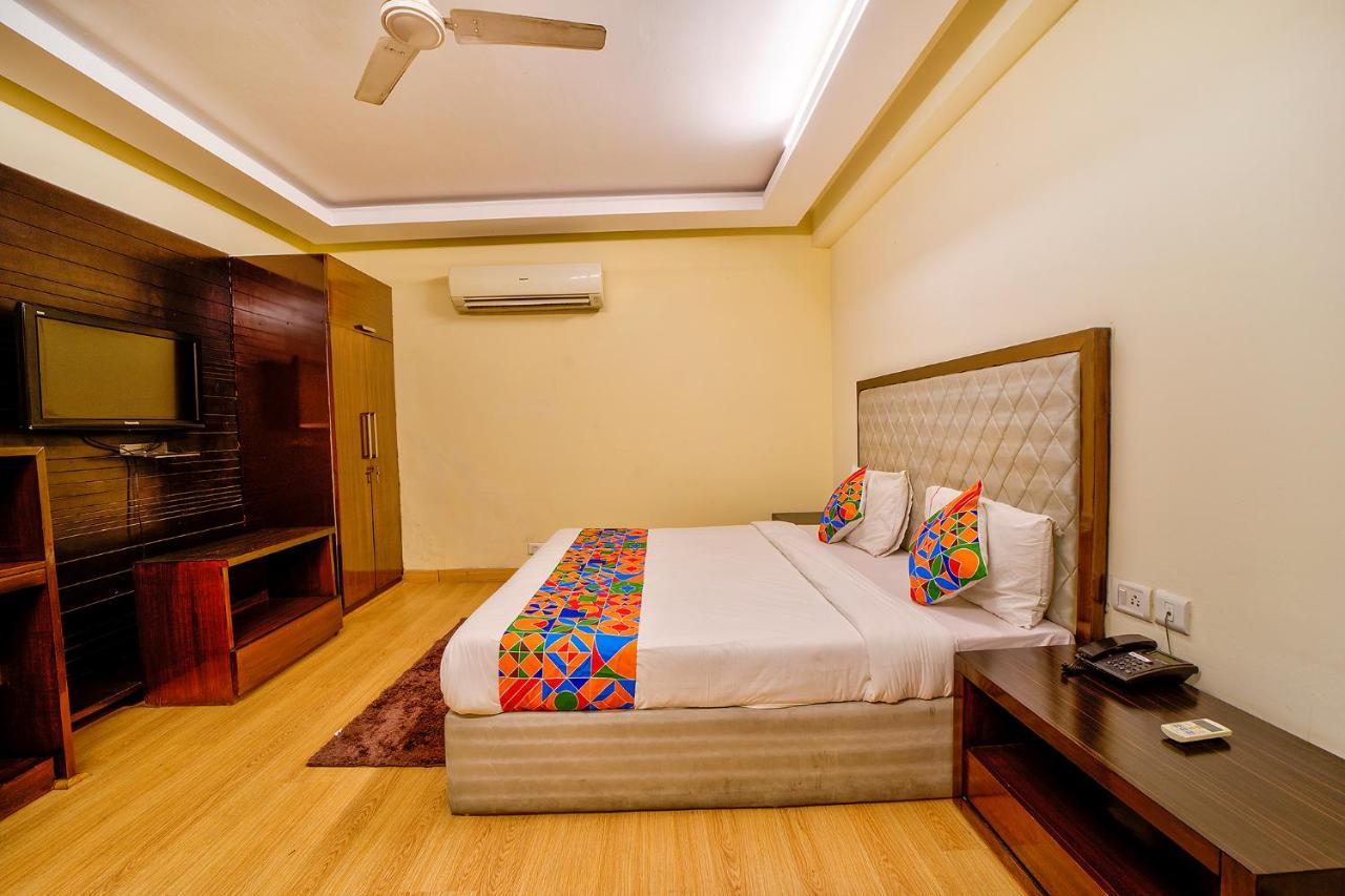 Fabhotel Rivlet Gurgaon Exterior photo